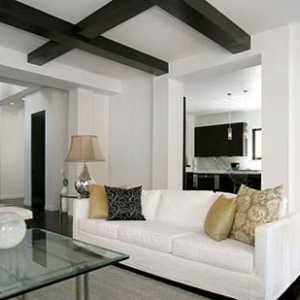Дизайн на къща в минималистичен стил и черно-бели цветове