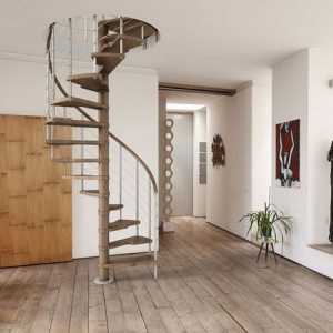 Проектиране на стълби в частна къща