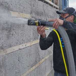 Използване на топлоизолация от ecowool за изолация на фасадата на сграда или апартаментна къща