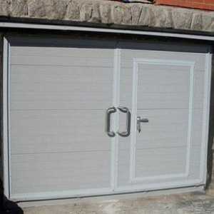 Как да изолираме гаражни врати