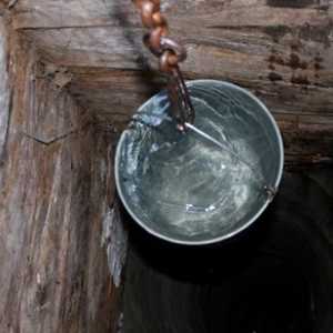 Инсталиране на водопровод в страната със собствени ръце
