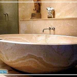 Предимства и недостатъци на изкуствените и естествени каменни вани