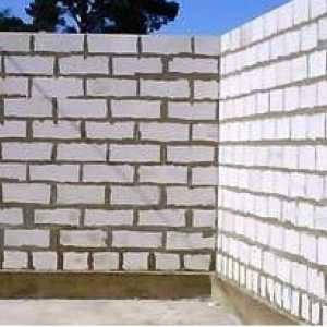 Стена от пяна блокове със собствените си ръце, инструкции за инсталиране, видео, снимка