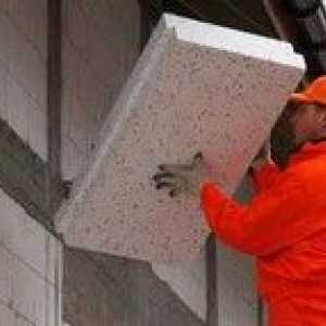 Затоплянето на къщата от разширени глинени блокове извън материалите