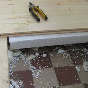 Топлоизолация на пода в дървена къща с полистирол